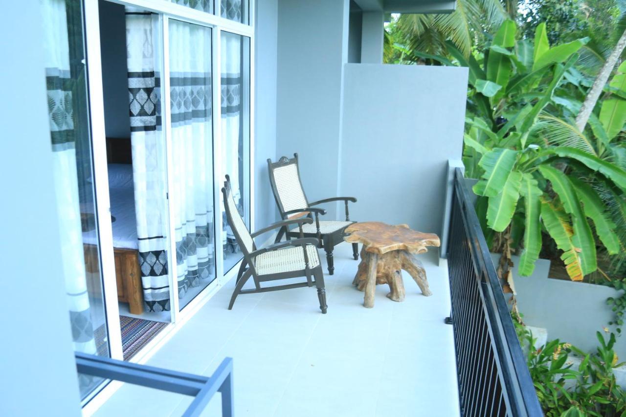 Sri Villa Rest Hikkaduwa Exterior photo